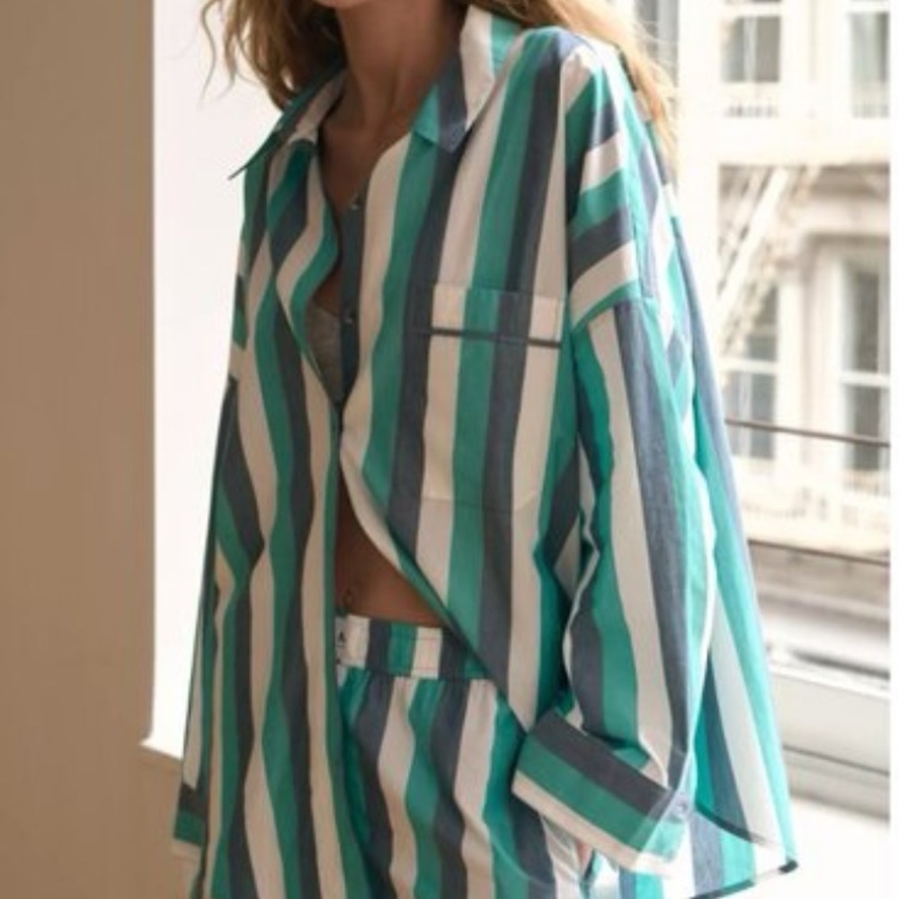 By Anthropologie
Oversized Pajama Shirt striped blouse
buttondown